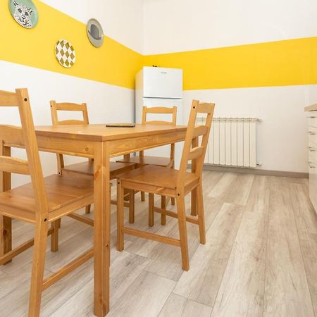 Appartamento Piombo Giallo - Affitti Brevi Italia Genova Exterior foto